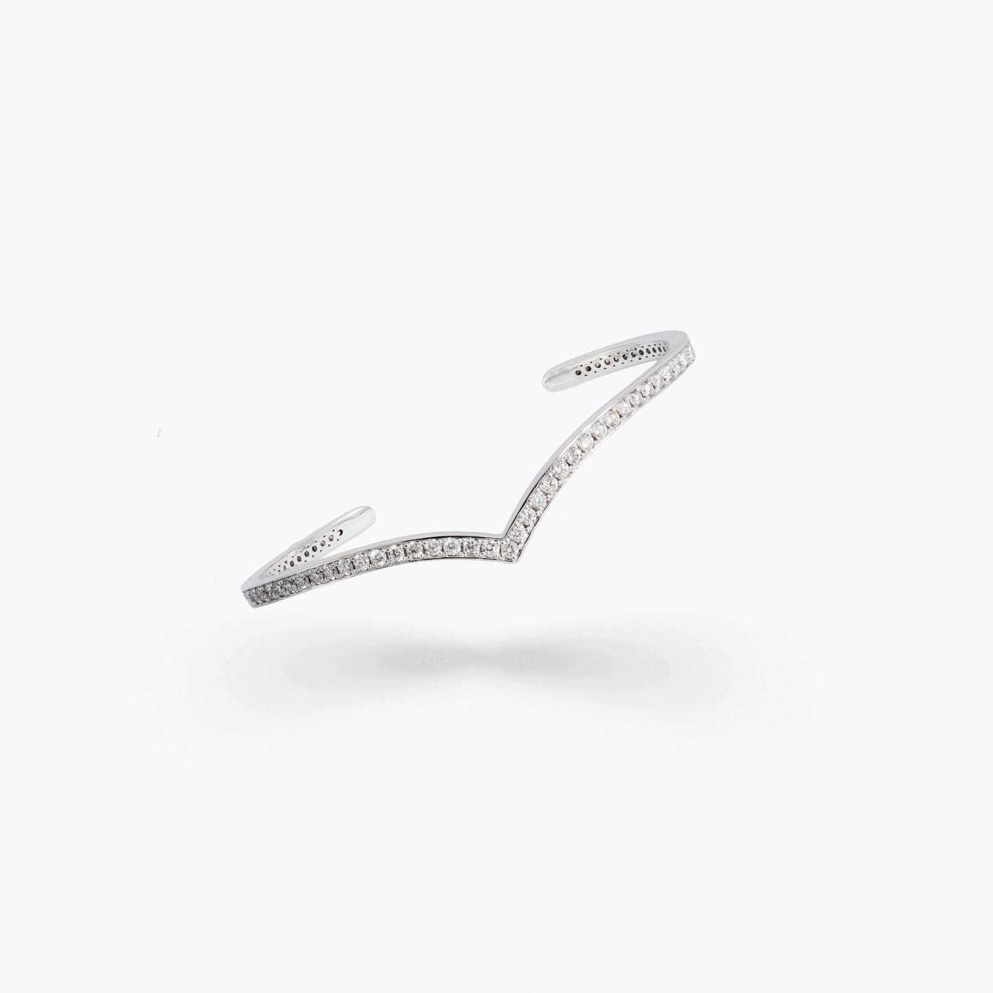 【V vungle（ダイヤ付） WG】