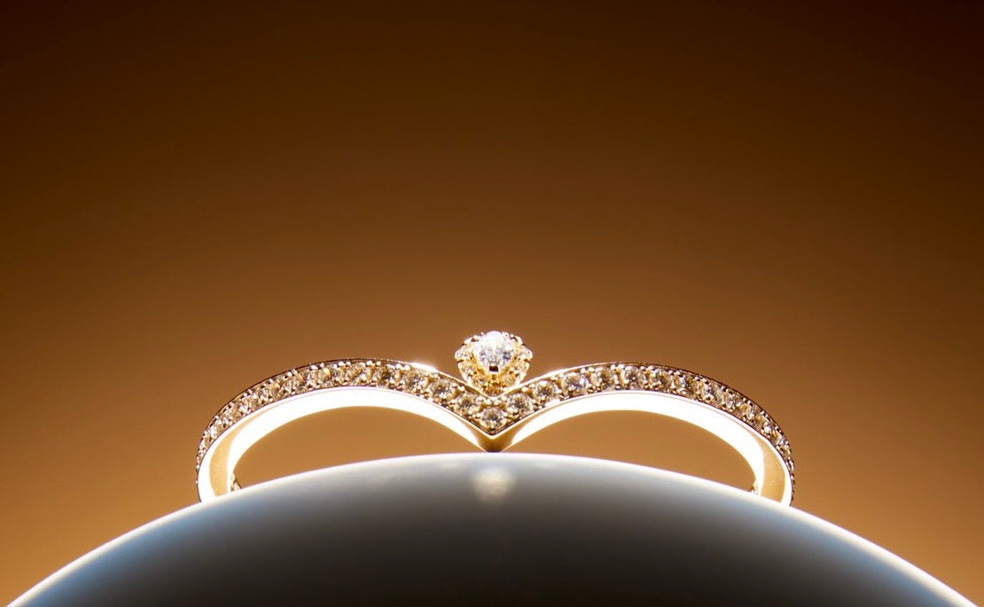 【V massive　Tiara】